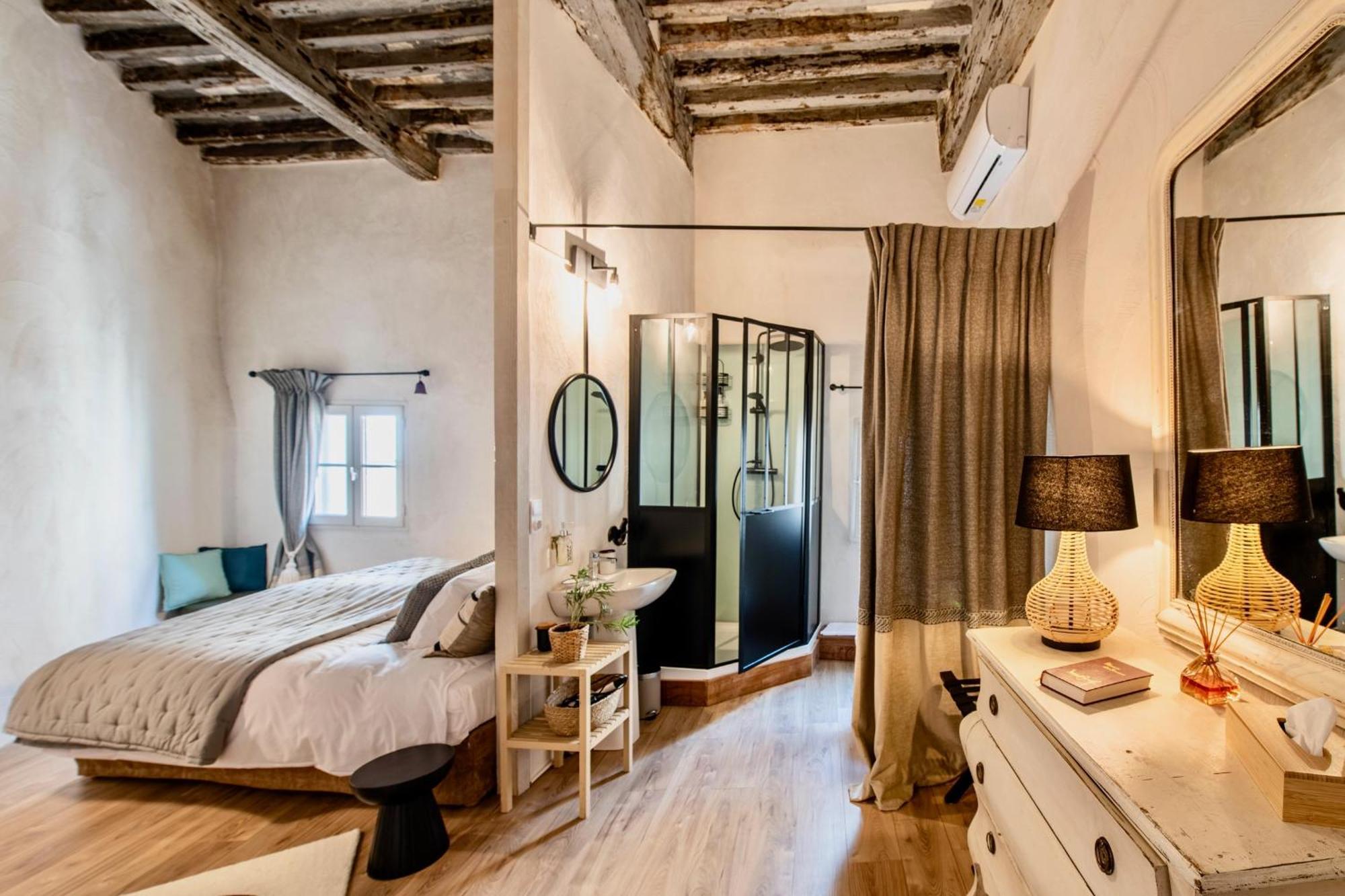 La Chapelle Sur La Sorgue Bed & Breakfast LʼIsle-sur-la-Sorgue Dış mekan fotoğraf
