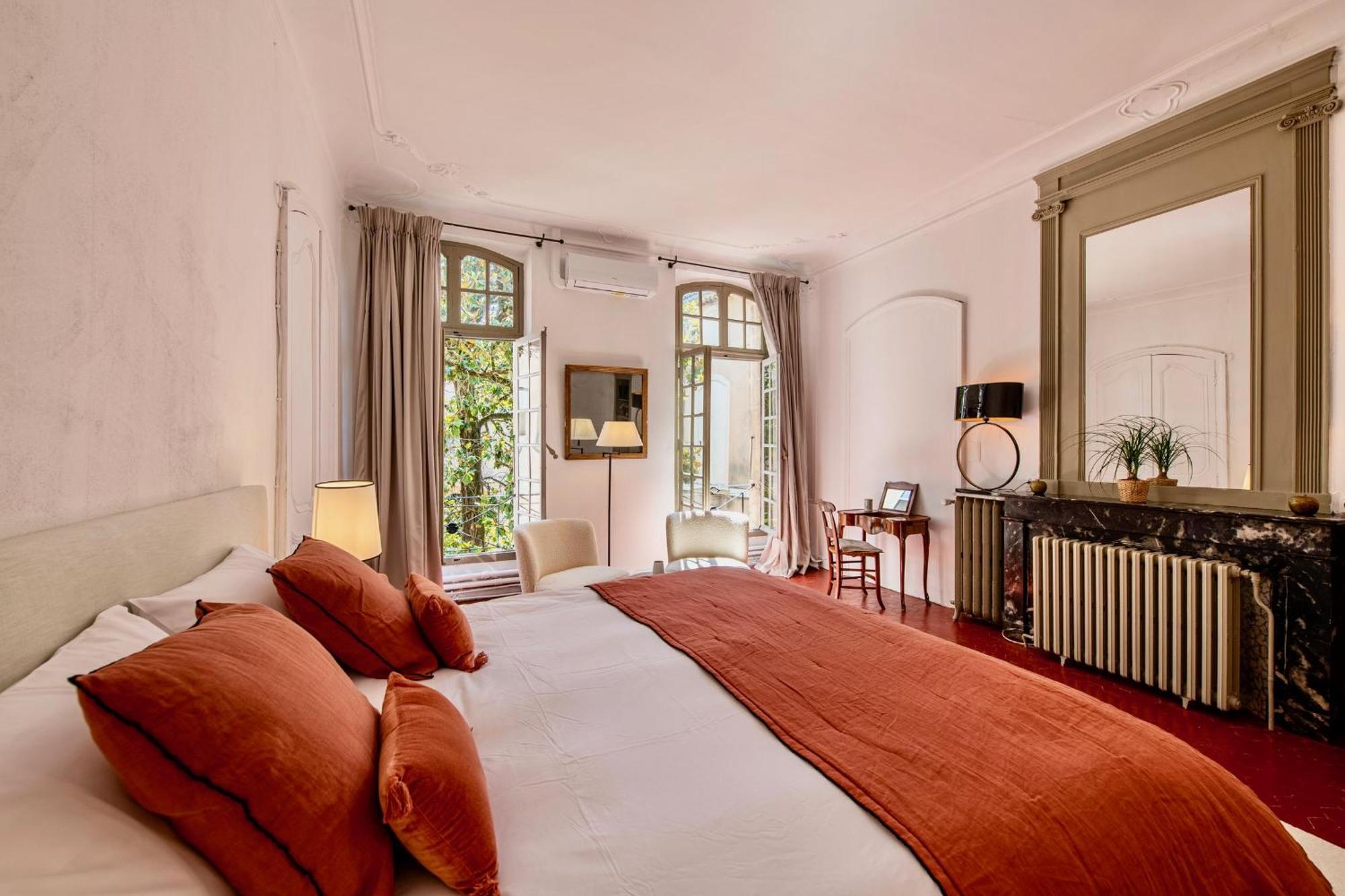 La Chapelle Sur La Sorgue Bed & Breakfast LʼIsle-sur-la-Sorgue Dış mekan fotoğraf